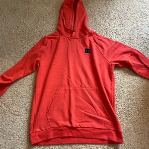 Men’s UA hoodie